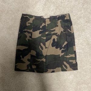 Camo skirt
